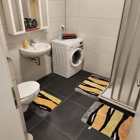 Md- City, Chic, Bestpreis- Leistung, Bitte Waehlen Sie Ob Ein Oder Zwei Zimmer Bis 5 Personen Mit Kueche Und Bad - Vb- Preise Magdeburg Exterior photo