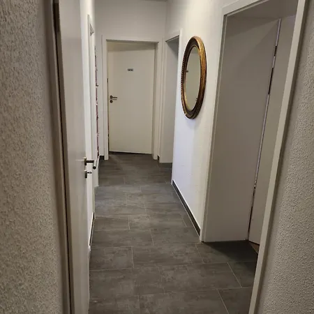Md- City, Chic, Bestpreis- Leistung, Bitte Waehlen Sie Ob Ein Oder Zwei Zimmer Bis 5 Personen Mit Kueche Und Bad - Vb- Preise Magdeburg Exterior photo