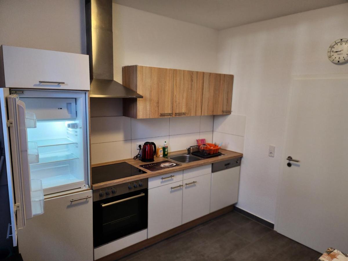 Apartment Md- City, Chic, Bestpreis- Leistung, Bitte Waehlen Sie Ob Ein Oder Zwei Bis 5 Personen Mit Kueche Und Bad - Vb- Preise Magdeburg