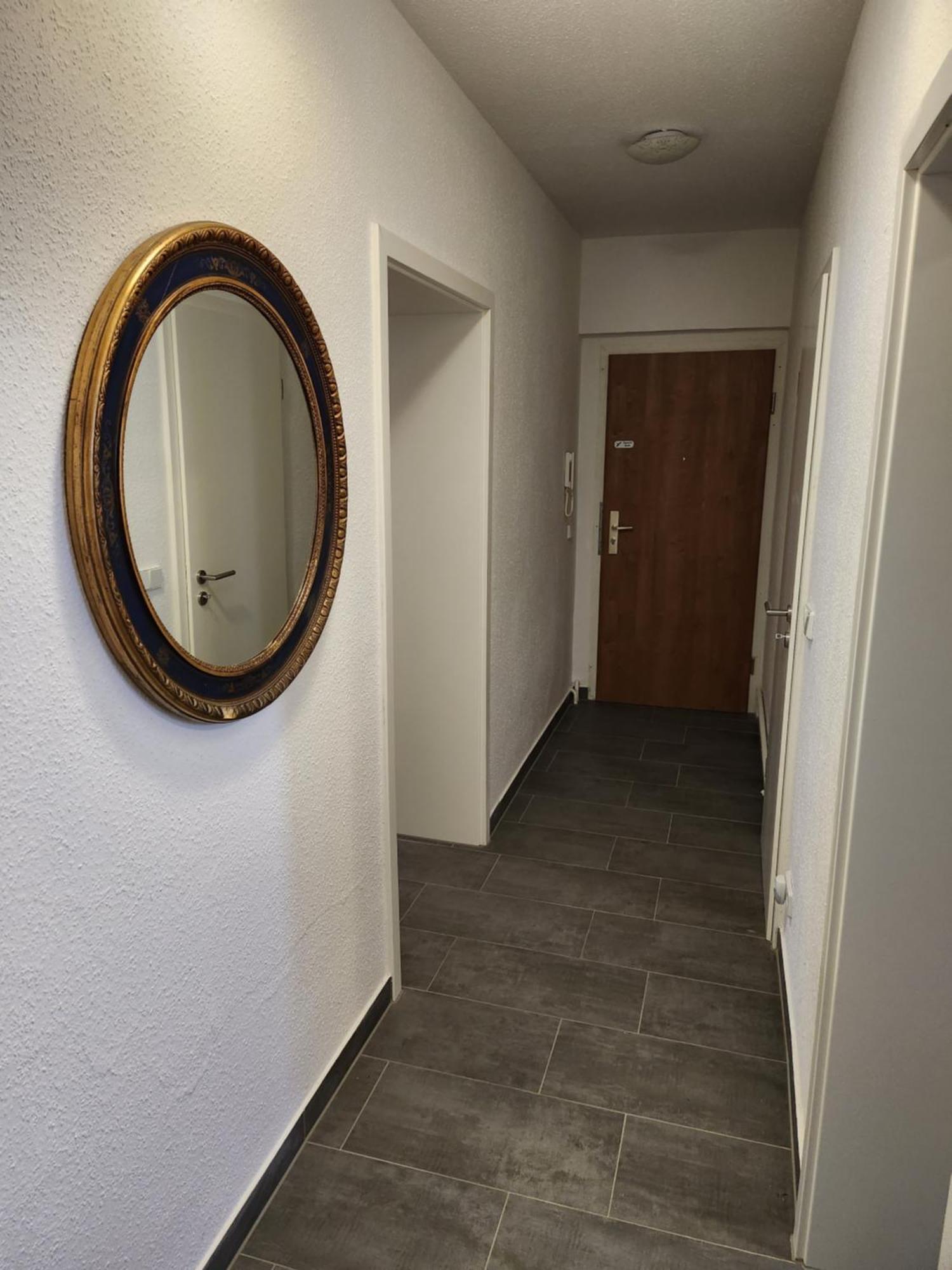Md- City, Chic, Bestpreis- Leistung, Bitte Waehlen Sie Ob Ein Oder Zwei Bis 5 Personen Mit Kueche Und Bad - Vb- Preise Apartment