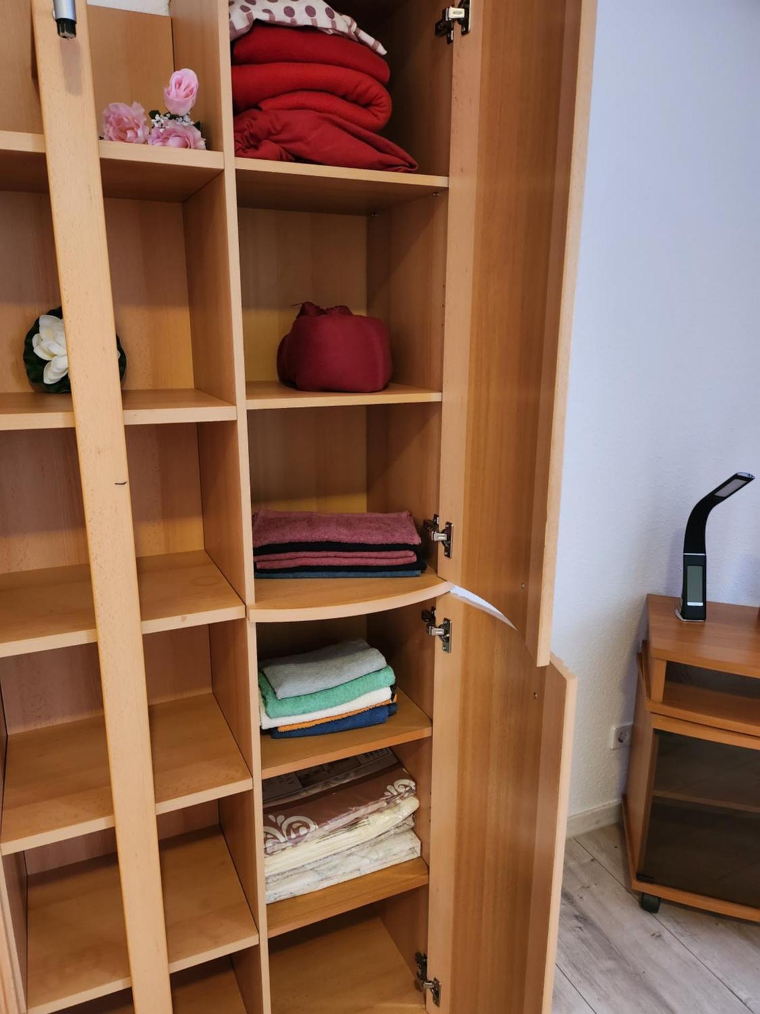 Md- City, Chic, Bestpreis- Leistung, Bitte Waehlen Sie Ob Ein Oder Zwei Bis 5 Personen Mit Kueche Und Bad - Vb- Preise Apartment Magdeburg