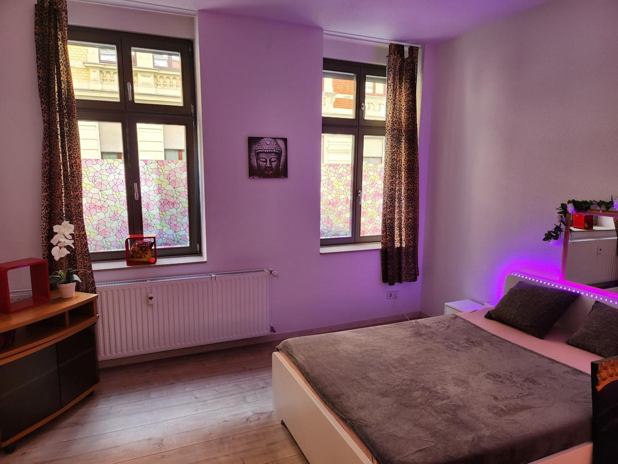 Apartment Md- City, Chic, Bestpreis- Leistung, Bitte Waehlen Sie Ob Ein Oder Zwei Bis 5 Personen Mit Kueche Und Bad - Vb- Preise Magdeburg