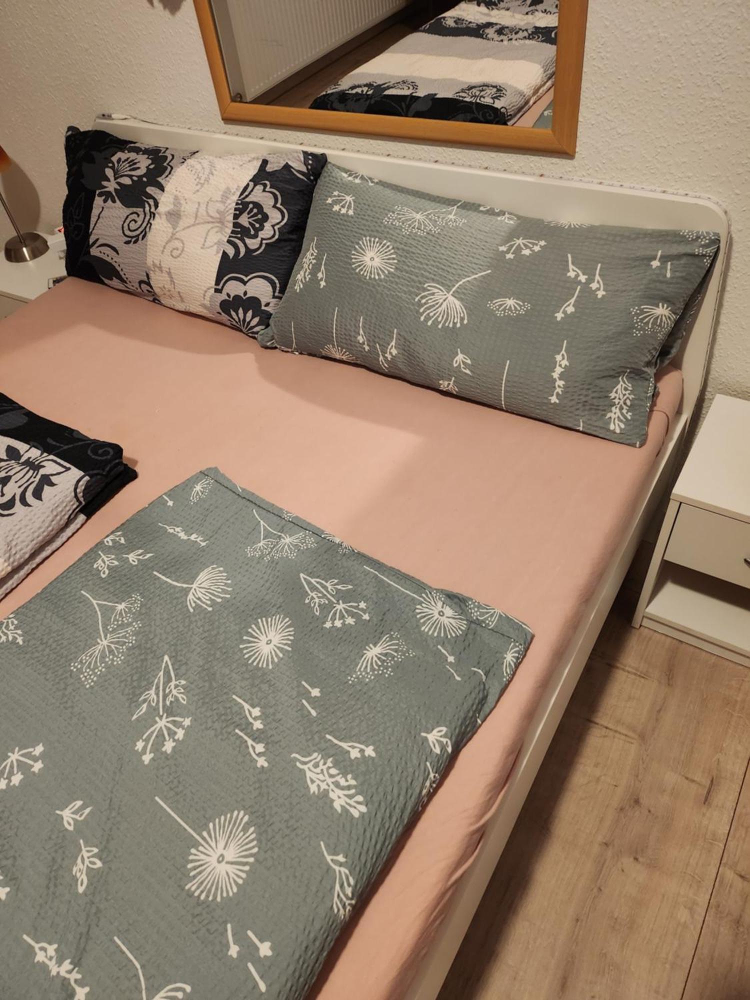 Md- City, Chic, Bestpreis- Leistung, Bitte Waehlen Sie Ob Ein Oder Zwei Bis 5 Personen Mit Kueche Und Bad - Vb- Preise Apartment *